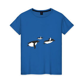 Женская футболка хлопок с принтом Пингвины улетают , 100% хлопок | прямой крой, круглый вырез горловины, длина до линии бедер, слегка спущенное плечо | арктика | животные | пингвины полетели.пингвины | птицы