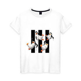 Женская футболка хлопок с принтом Пингвины Мадагаскара , 100% хлопок | прямой крой, круглый вырез горловины, длина до линии бедер, слегка спущенное плечо | мадагаскар | мультик | пингвины