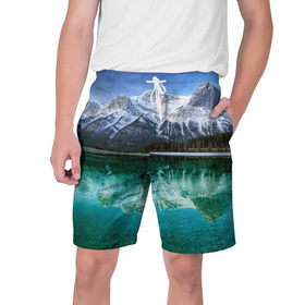 Мужские шорты 3D с принтом Отражение ,  полиэстер 100% | прямой крой, два кармана без застежек по бокам. Мягкая трикотажная резинка на поясе, внутри которой широкие завязки. Длина чуть выше колен | горы | облака | озеро | пейзаж