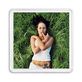 Магнит 55*55 с принтом Джоли Анджелина , Пластик | Размер: 65*65 мм; Размер печати: 55*55 мм | анджелина | девушка | джоли | лежит | тату