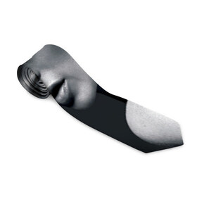 Галстук 3D с принтом Девушка в шляпе , 100% полиэстер | Длина 148 см; Плотность 150-180 г/м2 | бриллиант | девушка | красивая | серьга | шляпа