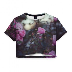 Женская футболка 3D укороченная с принтом Цветы , 100% полиэстер | круглая горловина, длина футболки до линии талии, рукава с отворотами | лепестки | прикольные | природа | розовые | розы