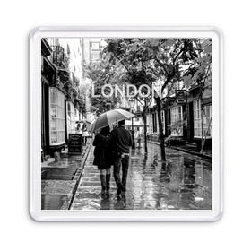 Магнит 55*55 с принтом Улицы Лондона , Пластик | Размер: 65*65 мм; Размер печати: 55*55 мм | Тематика изображения на принте: англия | бульвар | великобритания | влюбленные | дождь | зонтик | лондон | улица