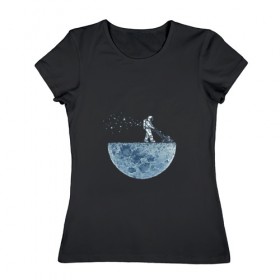 Женская футболка хлопок с принтом Стрижет луну , 100% хлопок | прямой крой, круглый вырез горловины, длина до линии бедер, слегка спущенное плечо | газонокосилка | звезды | космонавт | космос | луна | луны | поверхность | пузыри | рисунок | скафандр | фантастика