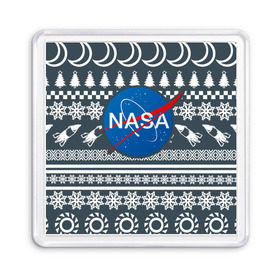 Магнит 55*55 с принтом Свитер NASA , Пластик | Размер: 65*65 мм; Размер печати: 55*55 мм | Тематика изображения на принте: nasa | космос | логотип | наса | ракета