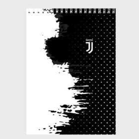 Скетчбук с принтом Juventus uniform black 2018 , 100% бумага
 | 48 листов, плотность листов — 100 г/м2, плотность картонной обложки — 250 г/м2. Листы скреплены сверху удобной пружинной спиралью | Тематика изображения на принте: football | soccer | ювентус