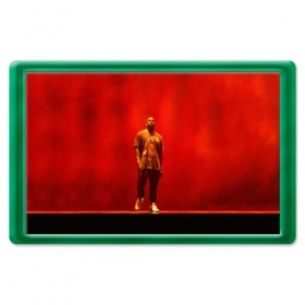 Магнит 45*70 с принтом Kanye West Red On Stage , Пластик | Размер: 78*52 мм; Размер печати: 70*45 | 