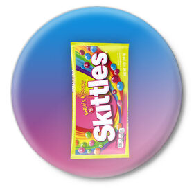 Значок с принтом Skittles | Желтый ,  металл | круглая форма, металлическая застежка в виде булавки | skittles | sweet sours | yellow | градиент | желтый | красный | радуга | розовый | синий | скитлс | фиолетовый