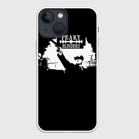 Чехол для iPhone 13 mini с принтом Peaky Blinders|Острые Козырьки ,  |  | Тематика изображения на принте: britain | cillian murphy | film | gangster | john | peaky blinders | shelby | tom hardy | tommy shelby | англия | гангстер | джон | лезвие | надпись | острые козырьки | сериал | текст | томас | фильм | харди | шелби