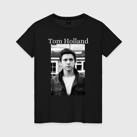 Женская футболка хлопок с принтом Tom Holland , 100% хлопок | прямой крой, круглый вырез горловины, длина до линии бедер, слегка спущенное плечо | tom holland | актер | известная личность | мужчина | том холланд | черно белое