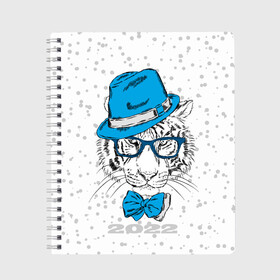 Тетрадь с принтом Белый тигр в синей шляпе , 100% бумага | 48 листов, плотность листов — 60 г/м2, плотность картонной обложки — 250 г/м2. Листы скреплены сбоку удобной пружинной спиралью. Уголки страниц и обложки скругленные. Цвет линий — светло-серый
 | 2022 | beast | blue hat | bow | merry christmas | new year | predator | snow | white water tiger | winter | year of the tiger | бант | белый водяной тигр | год тигра | зверь | зима | новый год | очки | синяя шляпа | снег | хищник