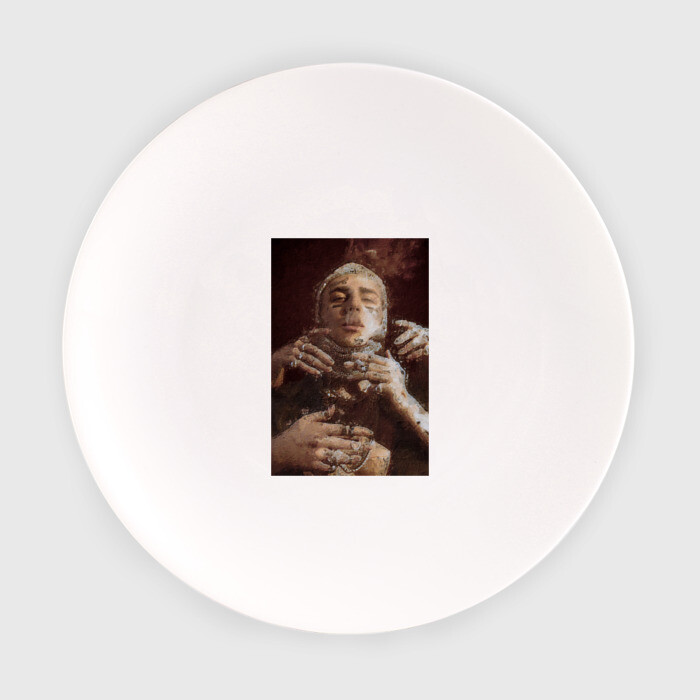 Портрет тарелка. Портрет на тарелке. Raggi тарелки с портретам. Геометрический портрет тарелки.